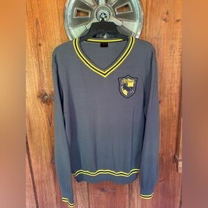 Harry Potter Gray V-Neck Hufflepuff Hogwarts Sweater Pullover Size L